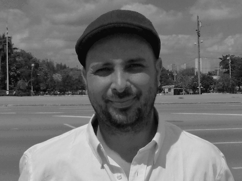 Enrique Olivares
